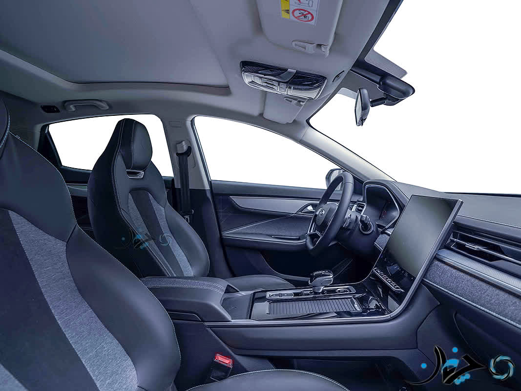 اولین سری پلاک شده کی‌ام‌سی جی7 (KMC J7) کرمان موتور وارد تهران شد