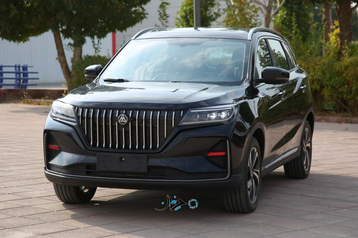 نگاهی به مکث تیارا 7 نفره؛ اولین کراس‌اوور مونتاژی مکث موتور و گروه ماموت