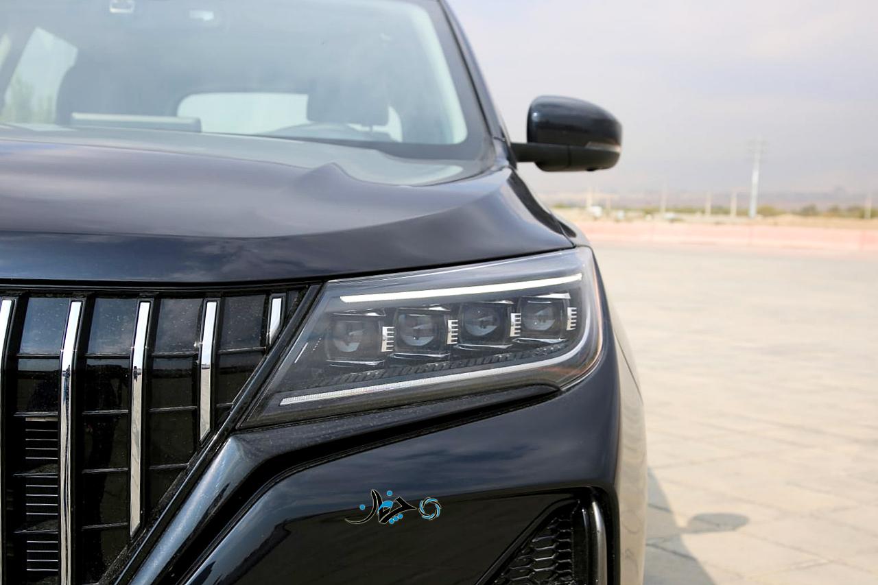 نگاهی به مکث تیارا 7 نفره؛ اولین کراس‌اوور مونتاژی مکث موتور و گروه ماموت