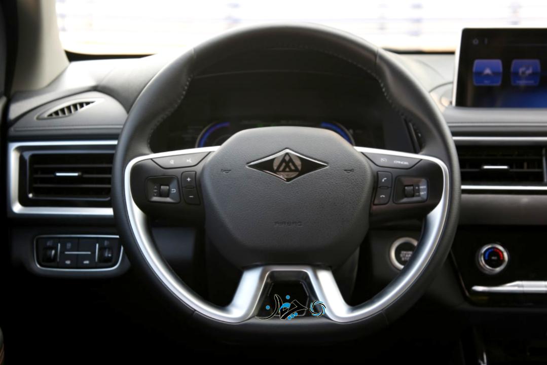 نگاهی به مکث تیارا 7 نفره؛ اولین کراس‌اوور مونتاژی مکث موتور و گروه ماموت