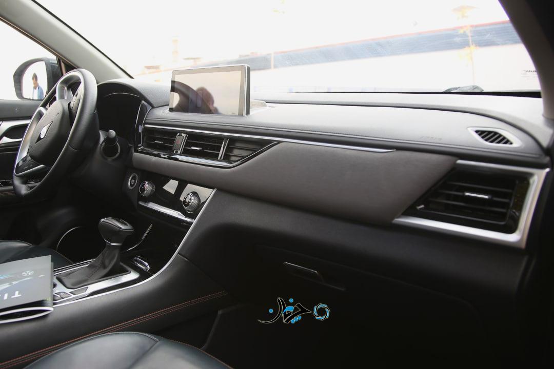 نگاهی به مکث تیارا 7 نفره؛ اولین کراس‌اوور مونتاژی مکث موتور و گروه ماموت