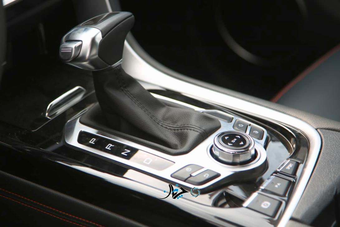 نگاهی به مکث تیارا 7 نفره؛ اولین کراس‌اوور مونتاژی مکث موتور و گروه ماموت