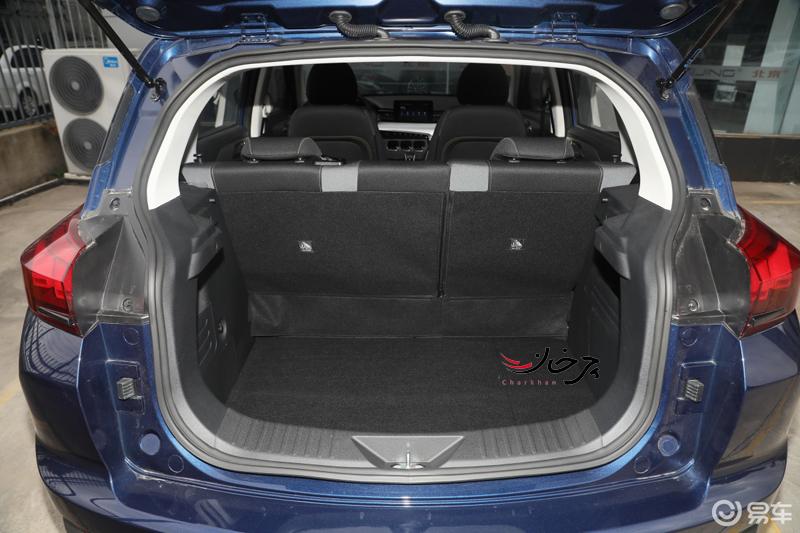 مقایسه تیگارد X35 با ام‌وی‌ام X55، کراس‌اوورهای 900 میلیون تومانی