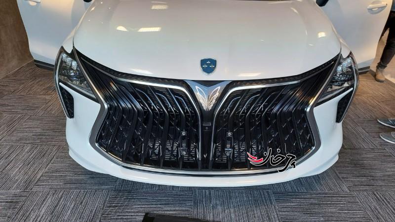 شرکت فردا موتور با عرضه سوبا M4 قصد معرفی لوکس ترین خودور ایران دارد. برند SUBA محصولاتی لوکس دارد و خودروی 7 نفره SUBA M4 با مشخصات فنی