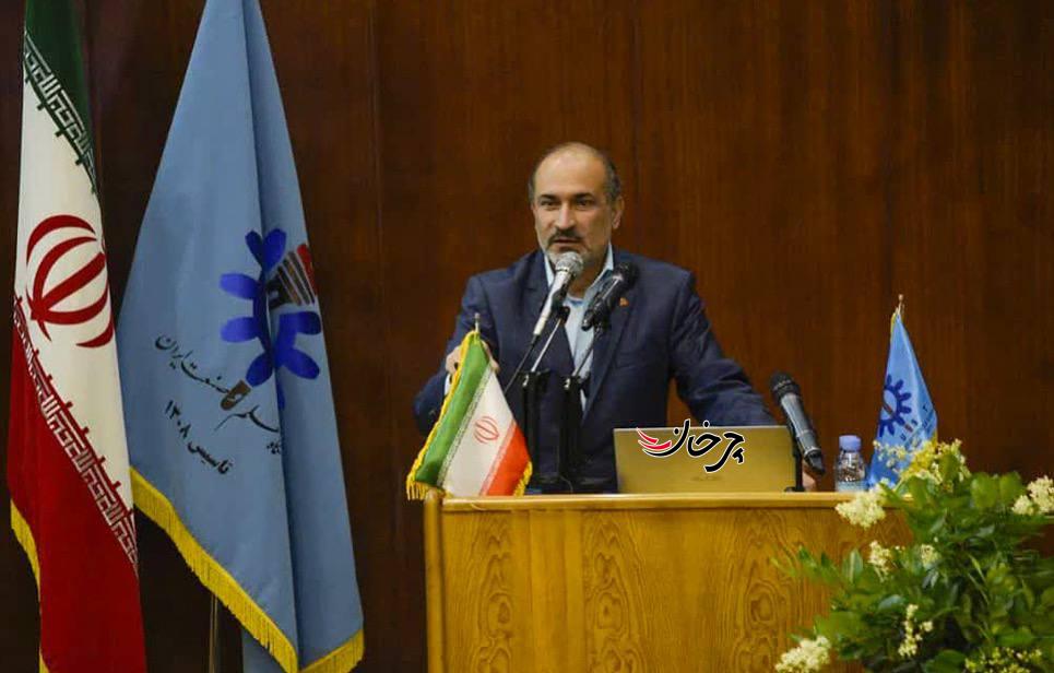 محمدعلی تیموری مدیرعامل سایپا در نهمین کنگره انجمن علوم صوتی ایران که در دانشگاه علم و صنعت