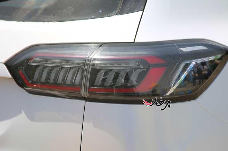 بررسی مشخصات و ویژگی‌های چری تیگو 8 پرو پلاگین هیبریدی