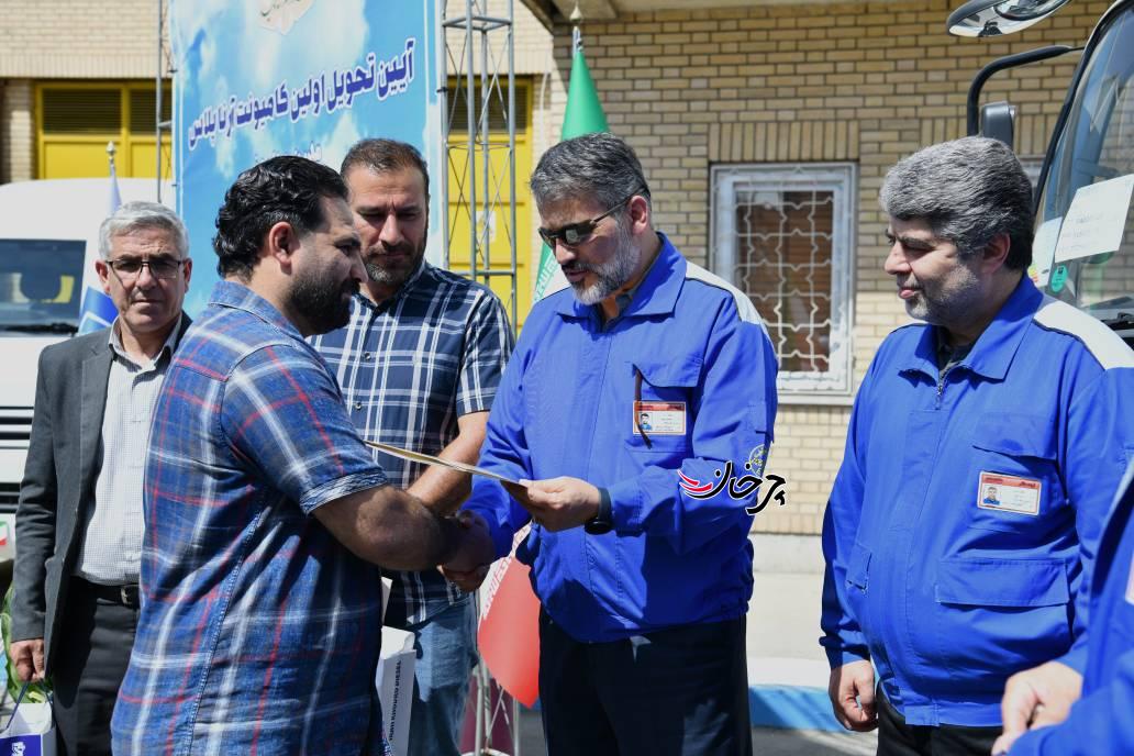 تحویل اولین سری کامیونت آرنا پلاس ایران خودرو دیزل به مشتریان تحویل اولین سری کامیونت آرنا پلاس ایران خودرو دیزل به مشتریان
