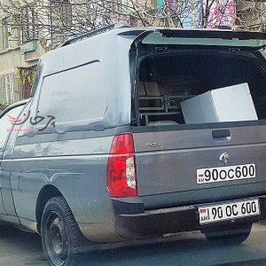 وانت ایران خودرو آریسان 2 در ارمنستان - Iran Khodro Arisan 2 ֆուրգոն Հայաստանում صادرات وانت آریسان 2 ایران خودرو به ارمنستان