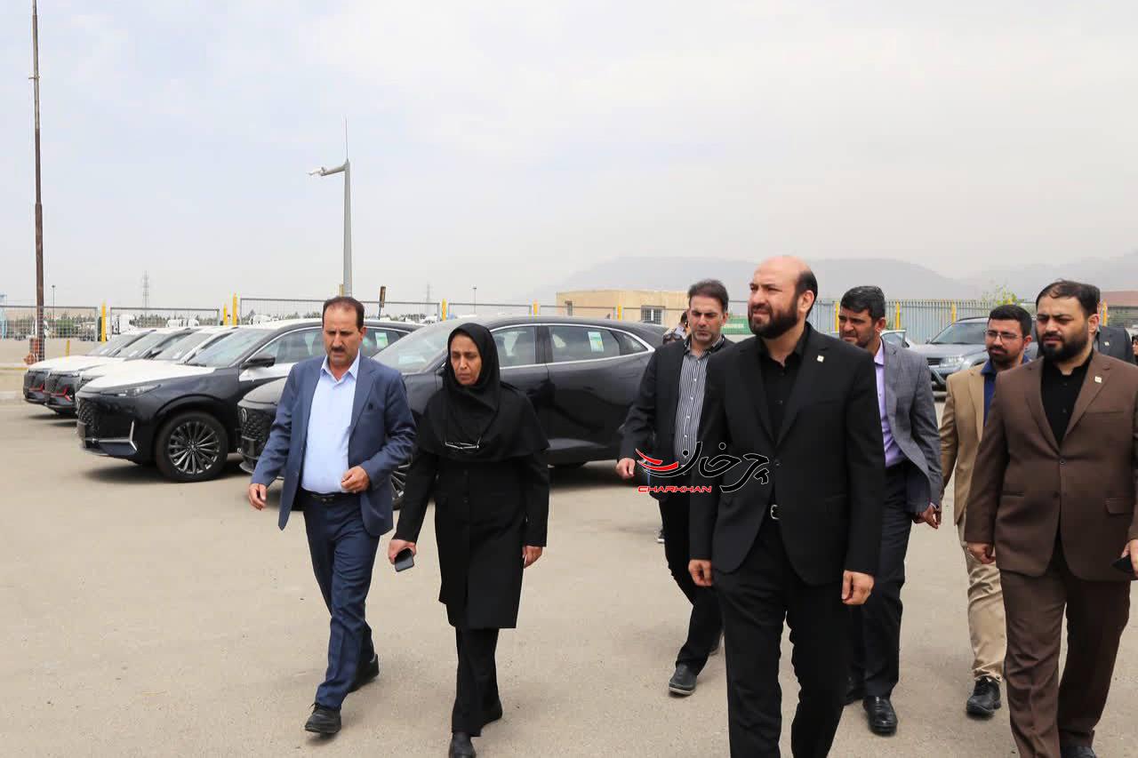 بازدید رییس سازمان استاندارد از چانگان یونی کی - CHANGAN UNI-K خودرو وارداتی جدید سایپا برای بازار ایران خودرو چانگان یونی کی UNI-K وارداتی سایپا در گمرک غرب تهران دیده شد