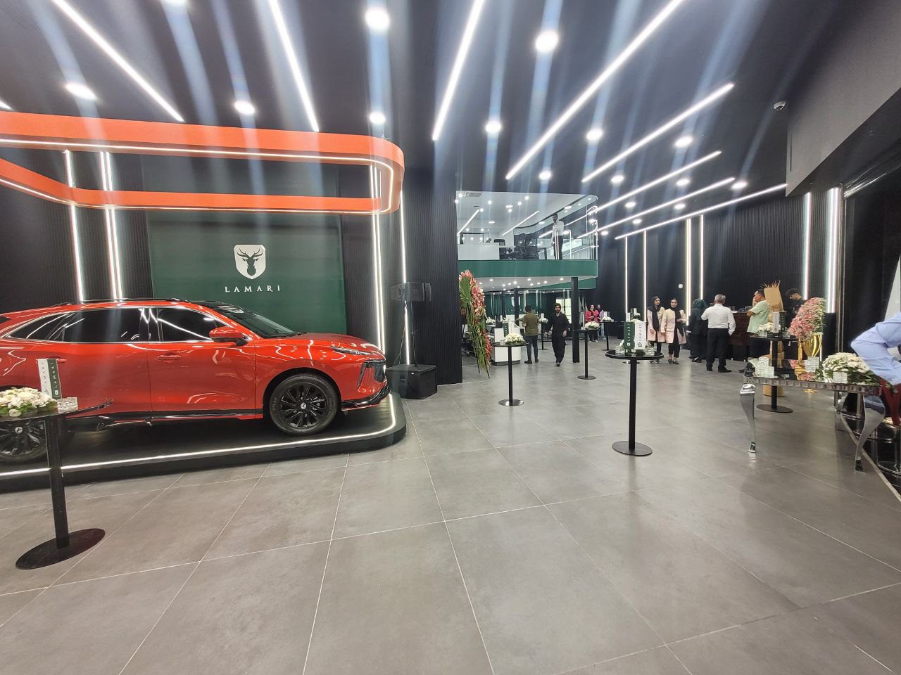 شوروم آرین پارس موتور در ایرانمال افتتاح شد