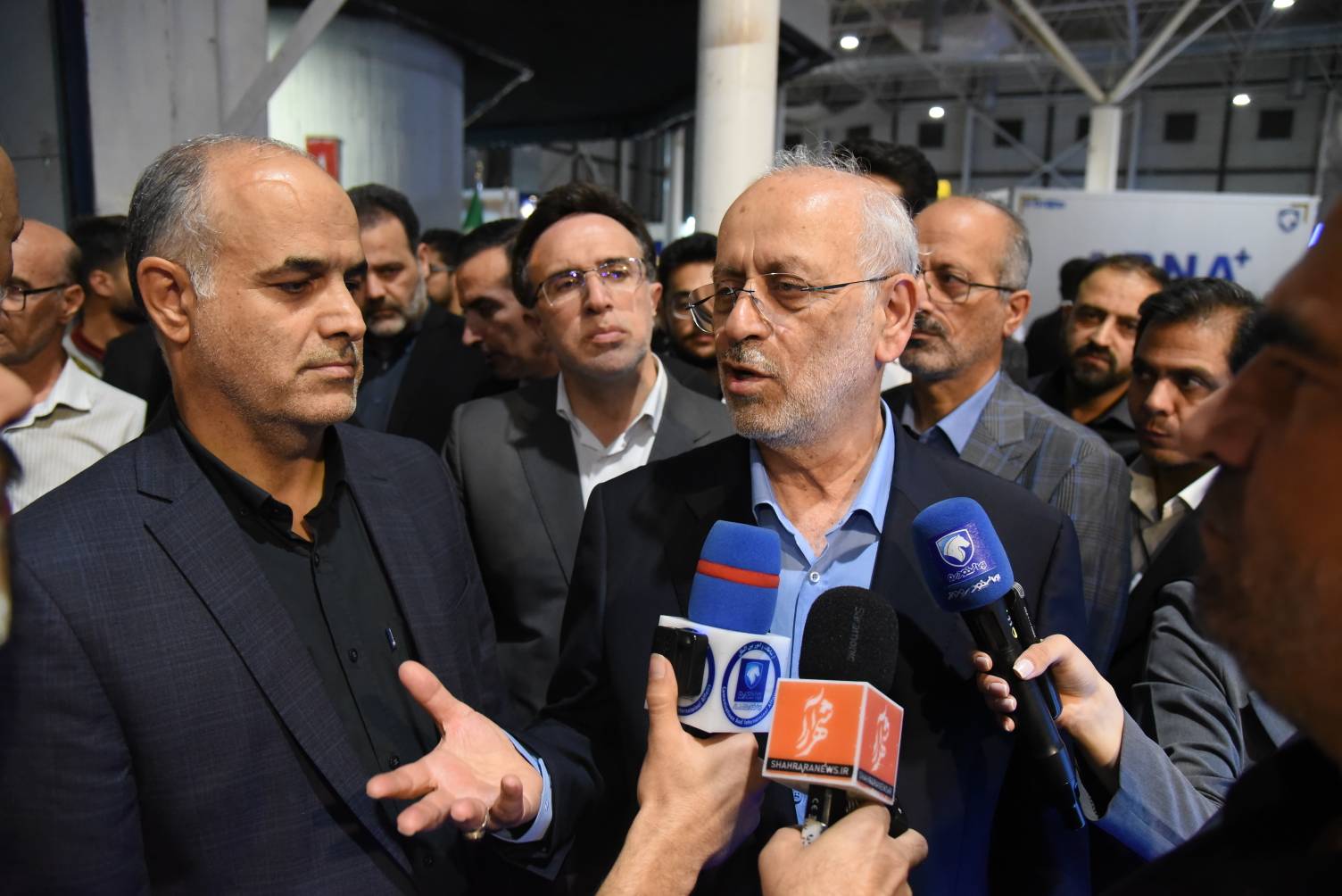 انتقاد رییس کمیسیون صنایع و معادن مجلس از قیمت گذاری دستوری خودروهای داخلی انتقاد رییس کمیسیون صنایع و معادن مجلس از قیمت گذاری دستوری خودروهای داخلی