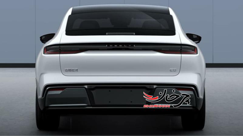 سدان جیلی با صفحه نمایش یک متری