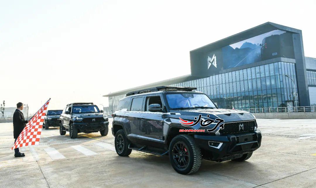 M-Hero 917 غول برقی دانگ فنگ با 1000 اسب بخار قدرت!