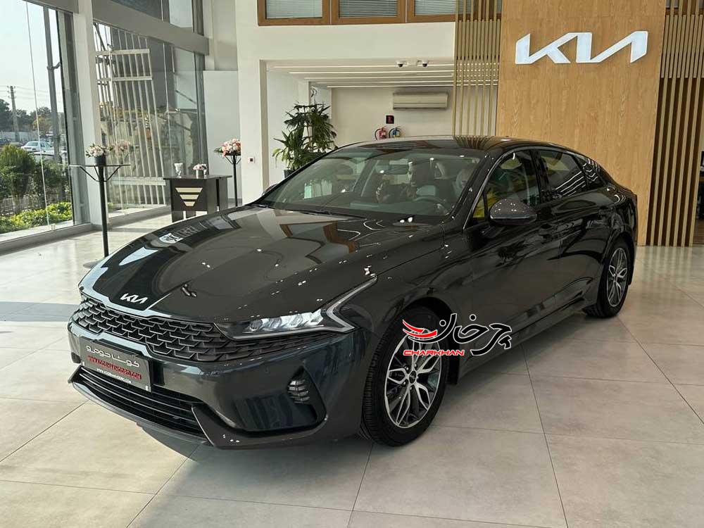 ملاقات نزدیک با کیا K5 وارداتی کوشا خودرو؛ ببر کرهای در ایران! ملاقات نزدیک با کیا K5 وارداتی کوشا خودرو؛ ببر کرهای در ایران!