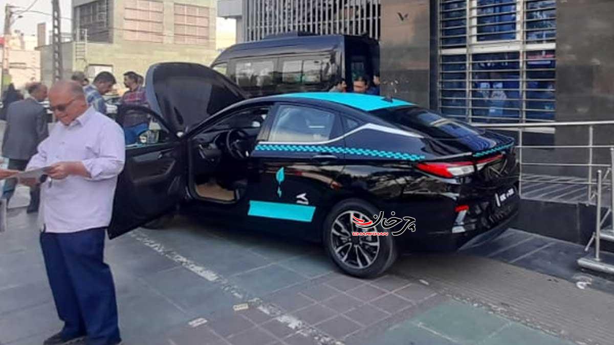 آغاز ثبت‌نام طرح جایگزینی تاکسی‌های فرسوده تهران با تاکسی برقی کرمان موتور