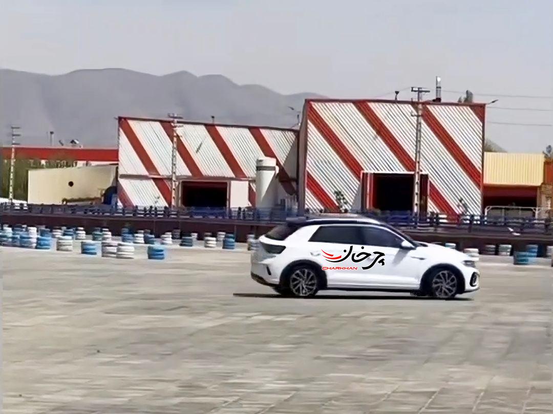 فولکس واگن تی راک (T-ROC) وارداتی ماموت خودرو دیده شد فولکس واگن تی راک - VOLKSWAGEN T-ROC خودرو وارداتی ماموت خودرو