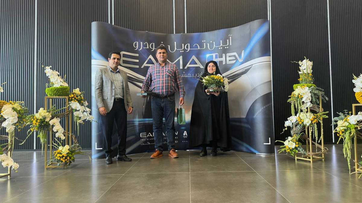 تحویل اولین سری لاماری هیبریدی به خریداران