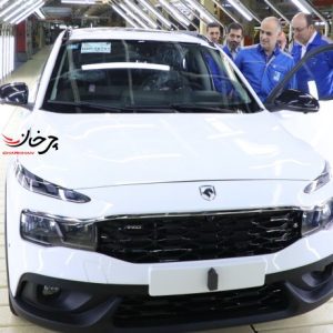 مدیرعامل ایران خودرو از خط تولید ریرا بازدید کرد