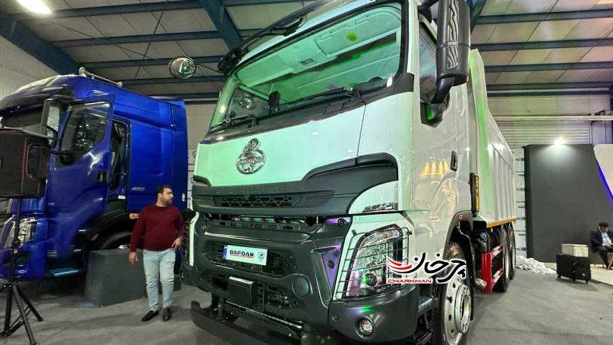 حضور شایان دیزل در نمایشگاه خودروی شیراز با رونمایی از کامیونت جدید