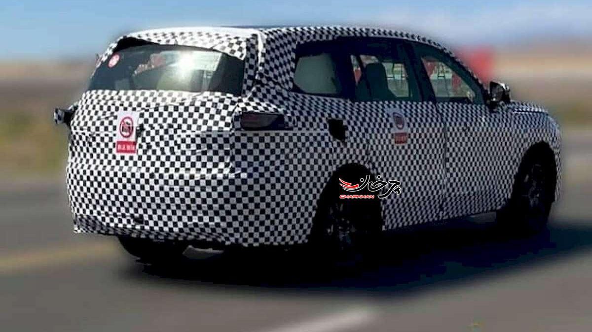 مدل Aito M8 در حال انجام آزمایش‌های مختلف لو رفت