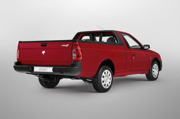 نگاهی به مزایای آریسان 2 ایران خودرو؛ تنها وانت داخلی با سیستم ESP