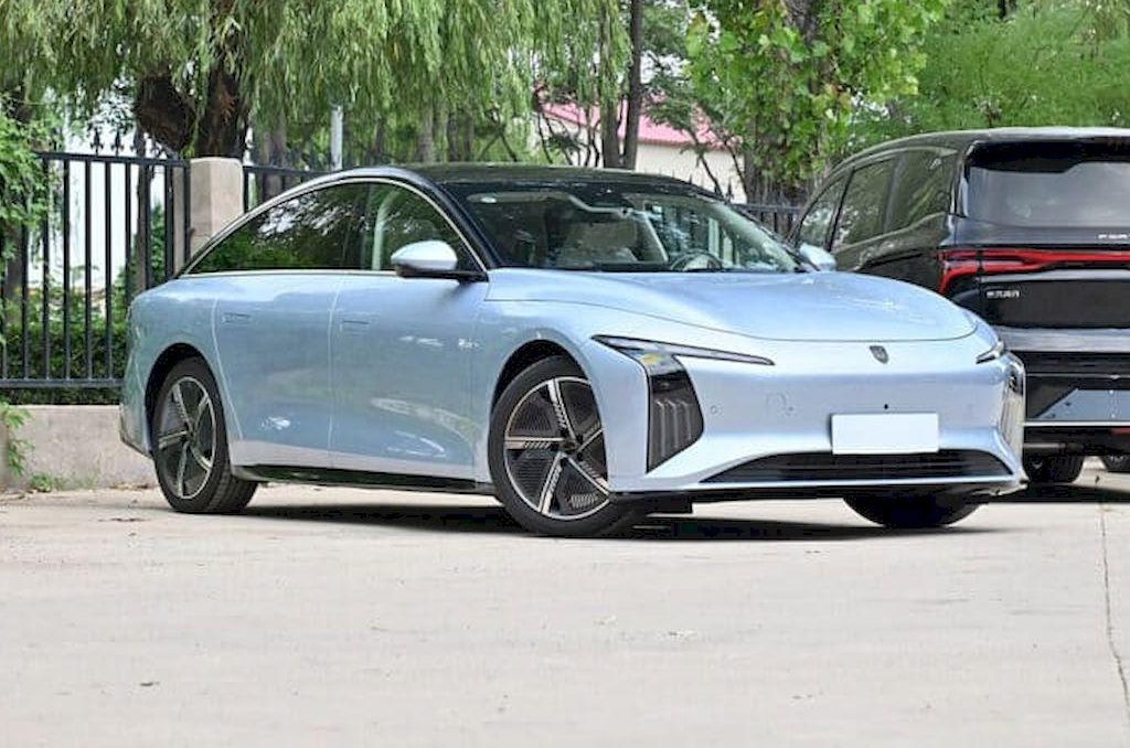 دانگ‌فنگ Forthing Xinghai S7، آیرودینامیک‌ترین خودروی برقی جهان، به بازار می‌آید