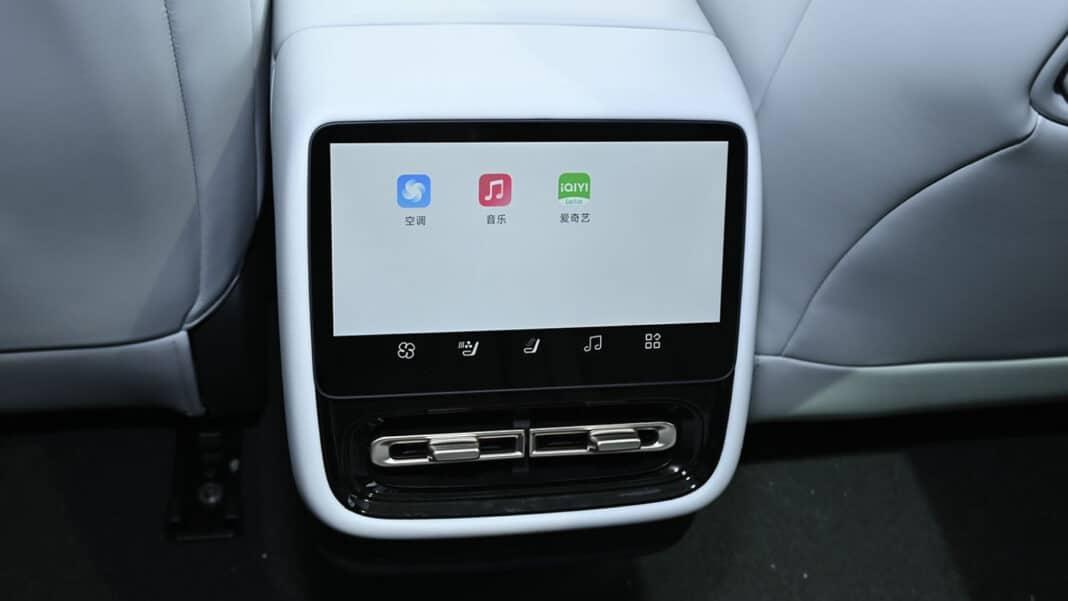 معرفی رسمی خودروی خودران +Xpeng P7 در چین