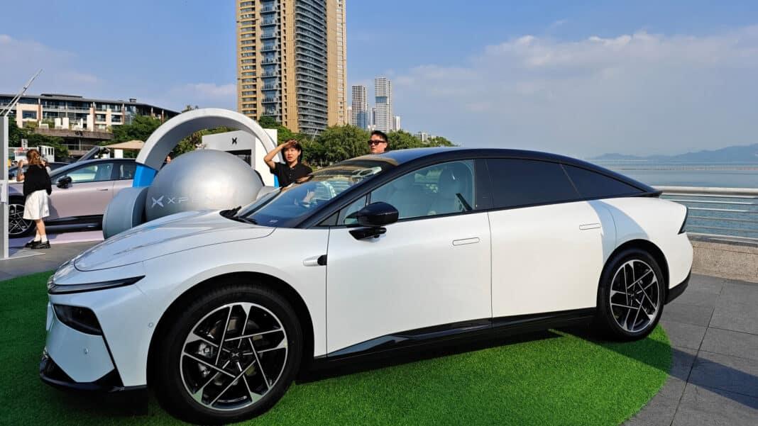 معرفی رسمی خودروی خودران +Xpeng P7 در چین