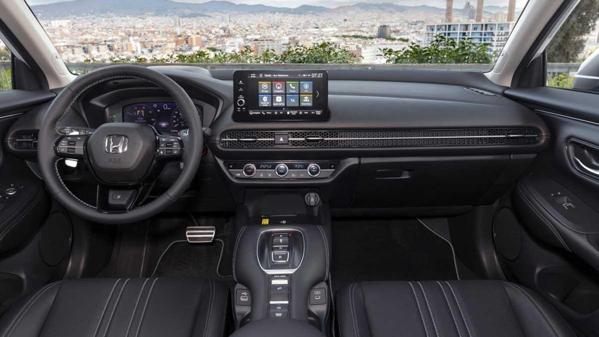 داخل هوندا ZR-V