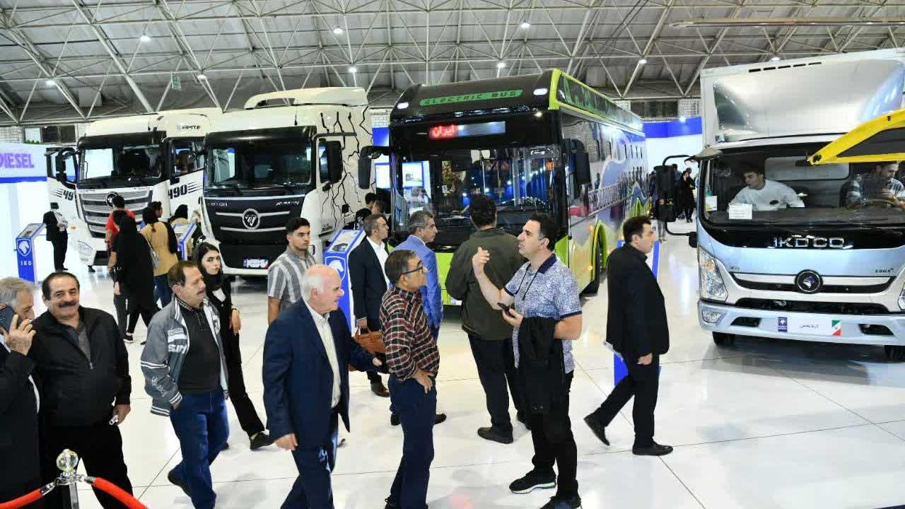 حضور پر قدرت ایران خودرو دیزل در نمایشگاه های تهران و تبریز؛ نویدبخش تحولات گسترده و مثبت
