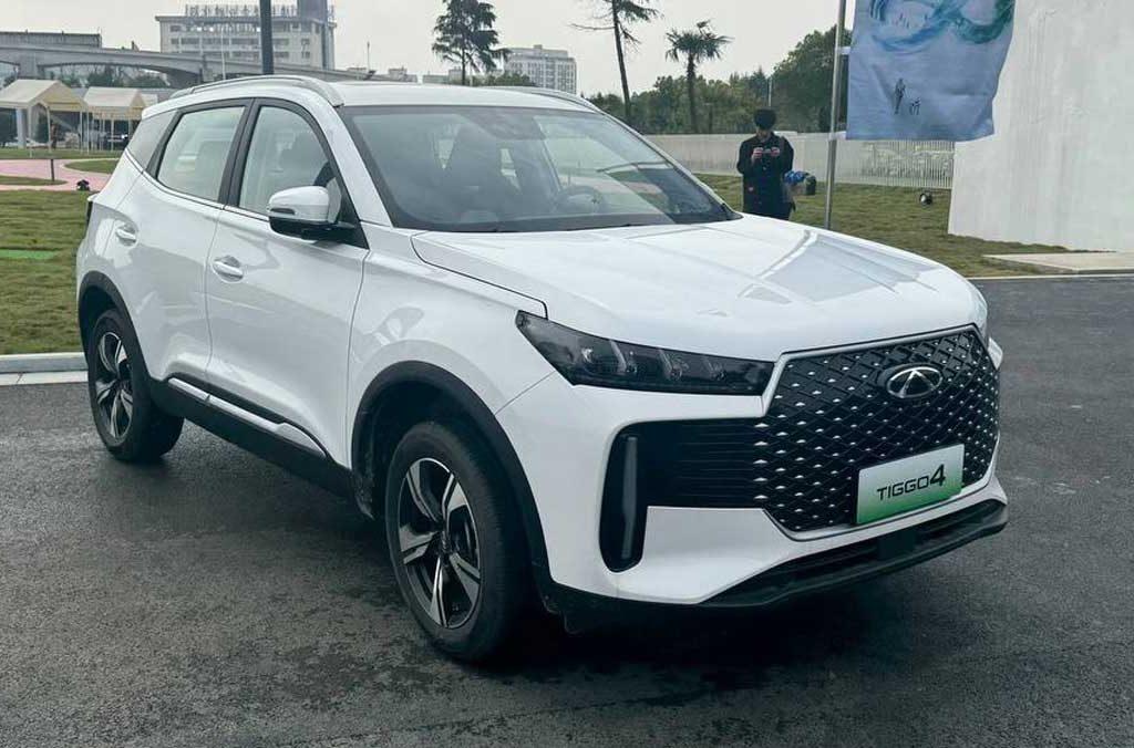 ام وی ام X55 پرو مکس با طراحی جدید معرفی شد