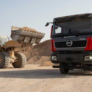 نقش کلیدی کامیون‌های کمپرسی و میکسر (X5000D) SHACMOTO در صنعت بتن