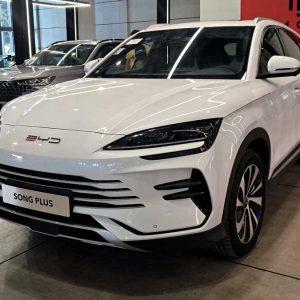 نگاهی به غرفه گروه بهمن در نمایشگاه خودروی اصفهان