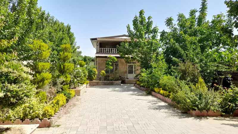 راهنمای جامع اجاره ویلا در اطراف تهران: کردان یا شهریار؟