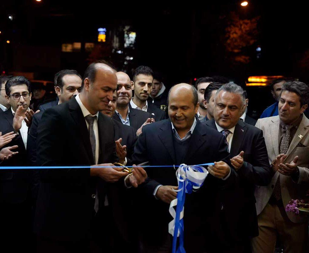 افتتاح بزرگترین شعبه کرمان موتور در کشور