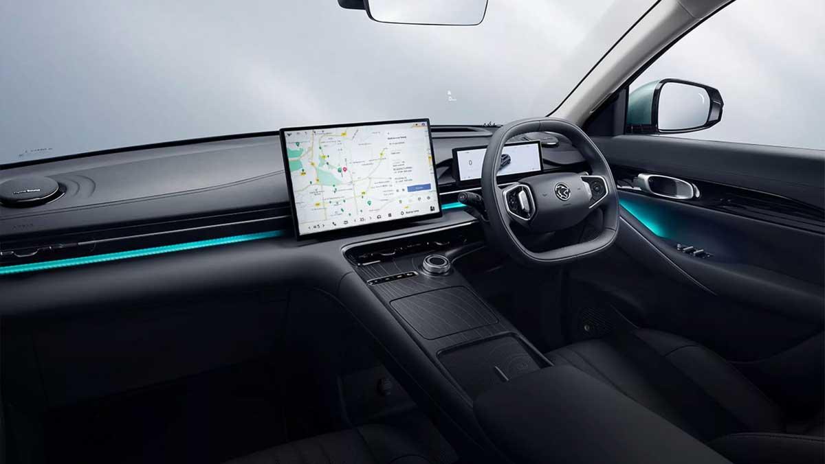 پروتون بازگشت؛ اولین خودروی برقی پروتون، شاسی‌بلندی از جیلی!