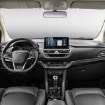 کی ام سی SR3؛ مشخصات فنی، امکانات و قیمت شاسی‌بلند کرمان‌موتور