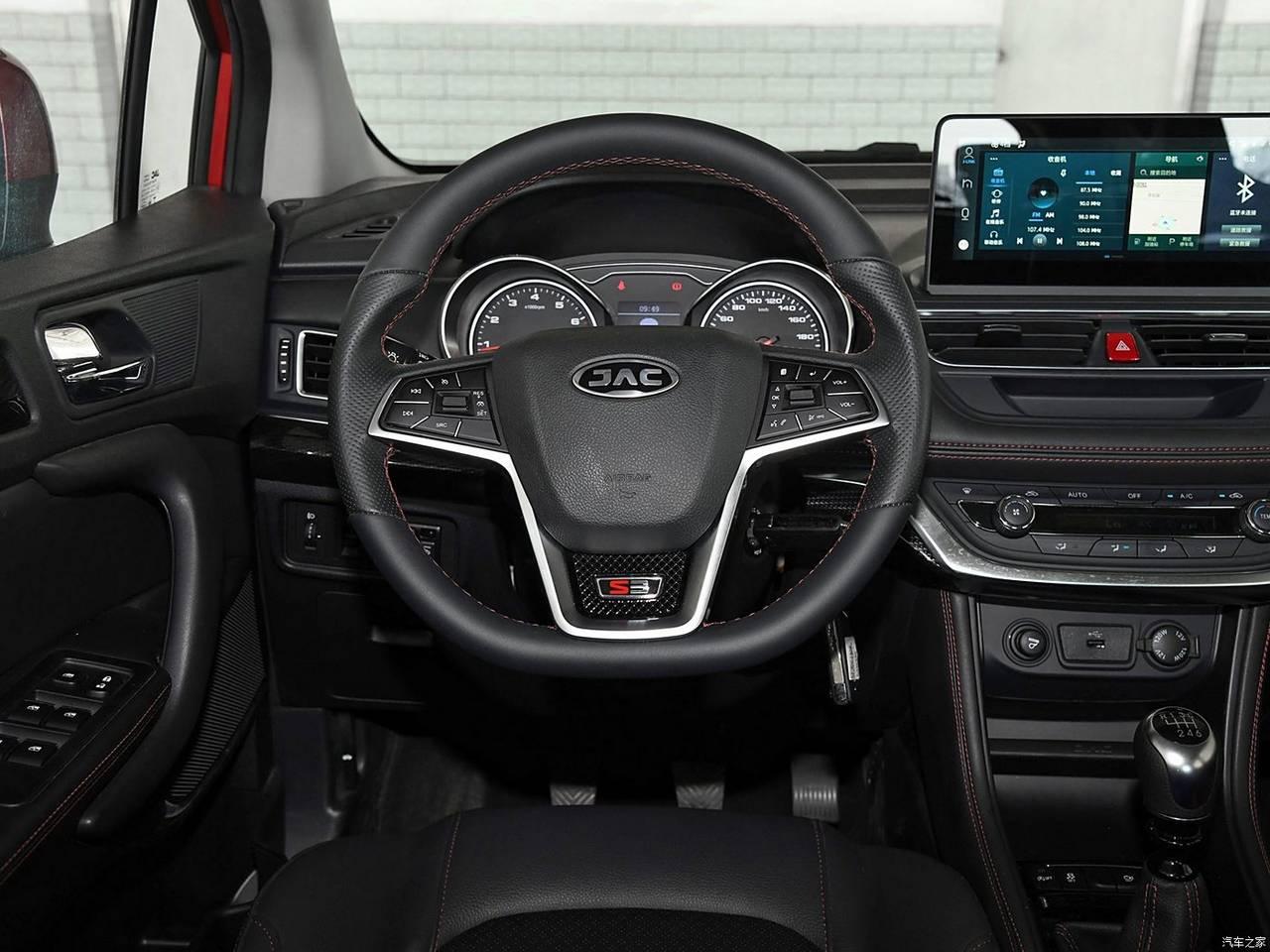 کابین کی ام سی SR3