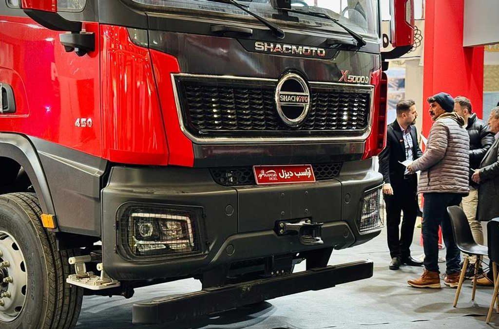 حضور آراسب دیزل در نمایشگاه صنعت بتن اردبیل با کامیون‌های شکموتو