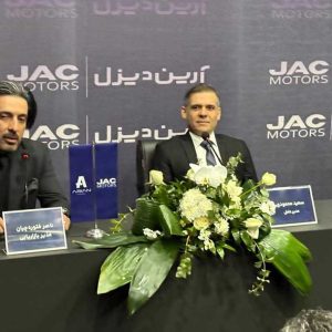 کامیونت اتوماتیک 12 تن جک در راه بازار کشور