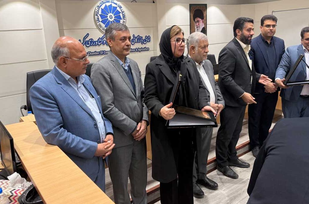 دریافت گواهینامه جایزه ملی کیفیت توسط کرمان موتور