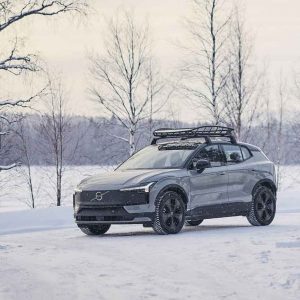 ولوو EX30 کراس کانتری