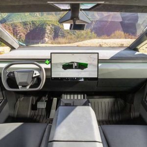 تجربه رانندگی با تسلا سایبرتراک