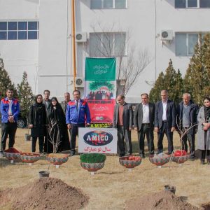 کاشت 20 نهال در محوطه کارخانه و 80 نهال در اطراف تهران توسط ارس خودرو دیزل