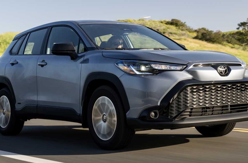 عرضه تویوتا کرولا کراس توسط شرکت ره نیاز ایستا در سامانه یکپارچه