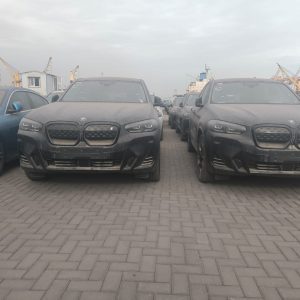 اولین محموله خودروهای ب ام و و مینی پرشیا خودرو وارد ایران شد