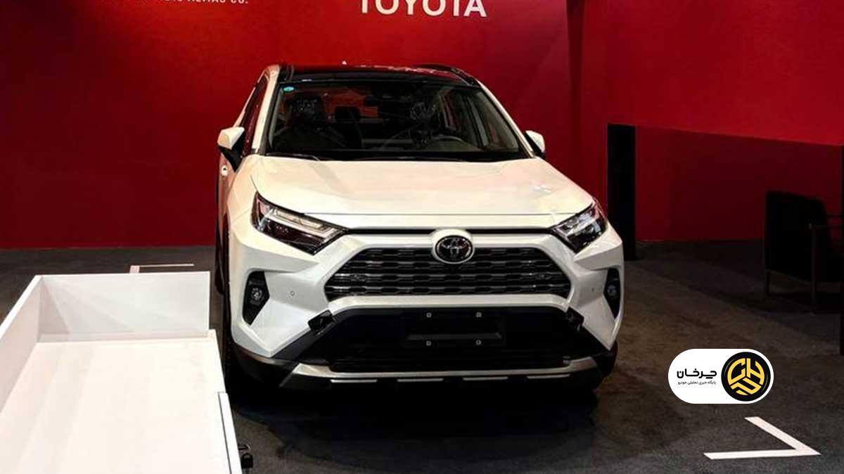 نگین تندیس الماس در نمایشگاه شیراز