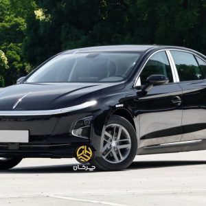 عرضه نسخه جدید خودرو برقی هونگچی E-QM5 در چین آغاز شد