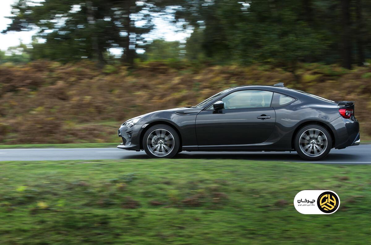 تویوتا GT86