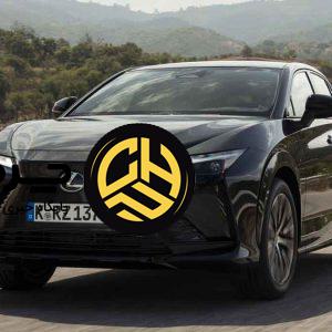 لکسوس RZ شاسی‌بلند الکتریکی لوکس ژاپنی